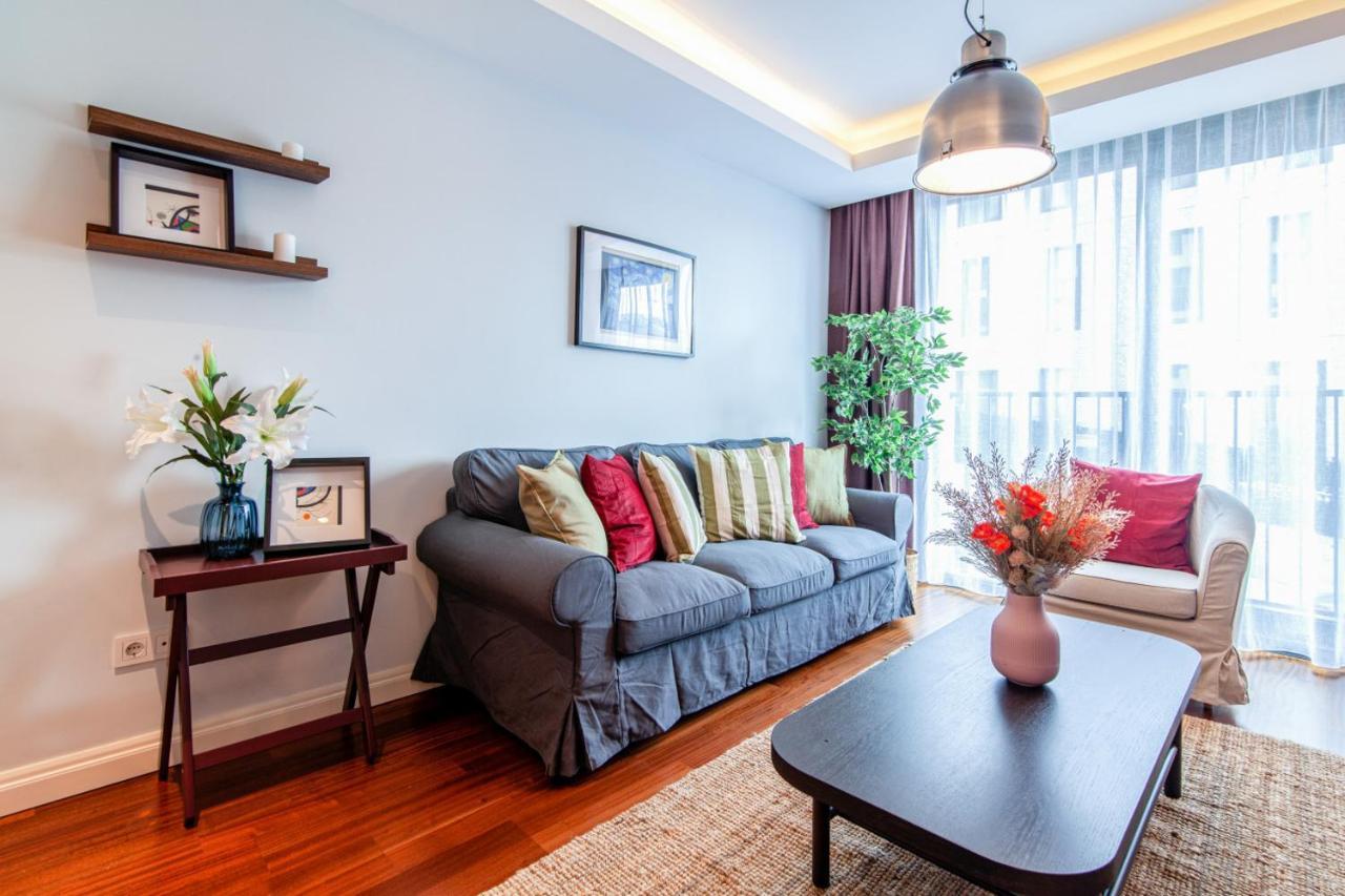 Apartament Cozy Flat Near Popular Attractions In Beyoglu Stambuł Zewnętrze zdjęcie